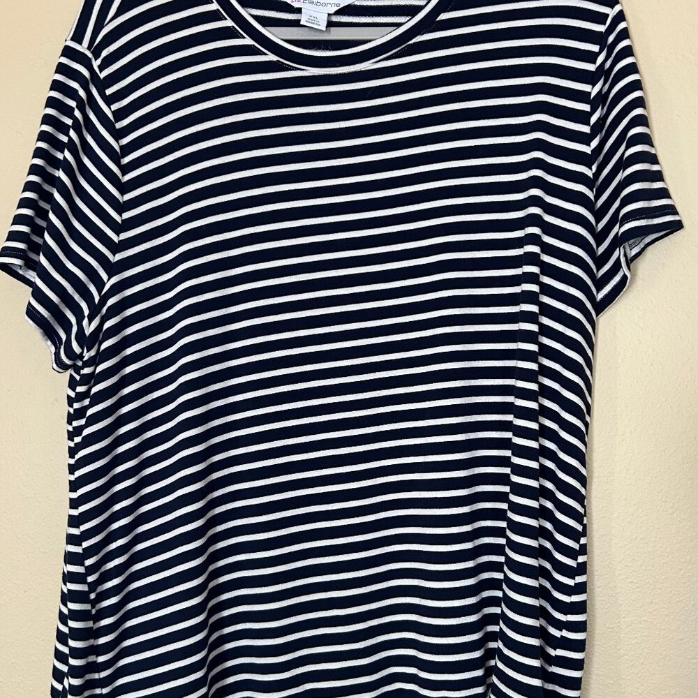Liz Claiborne Short Sleeve knit top